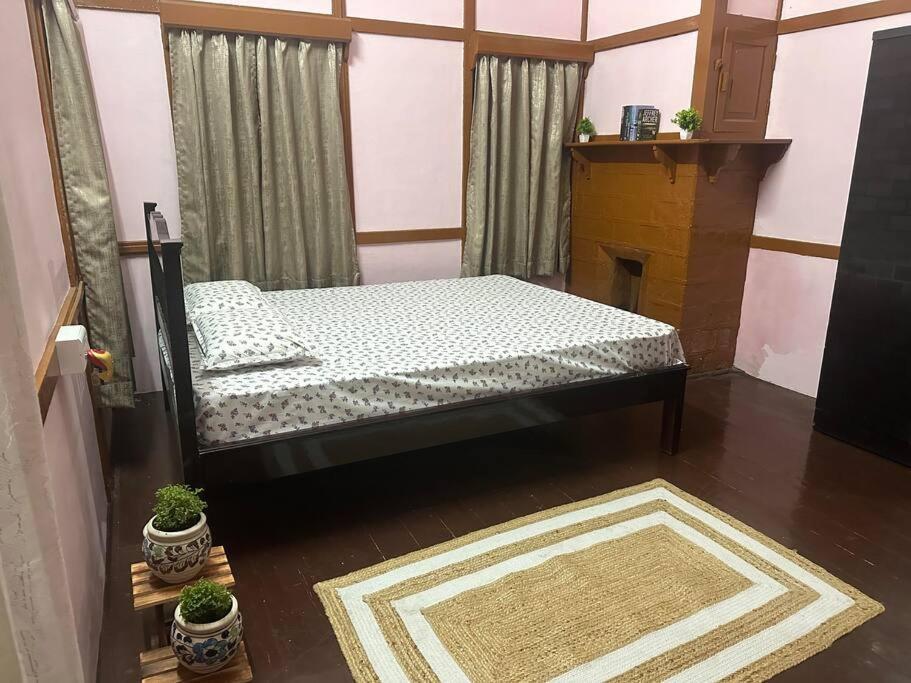 Heritage House 西隆 外观 照片