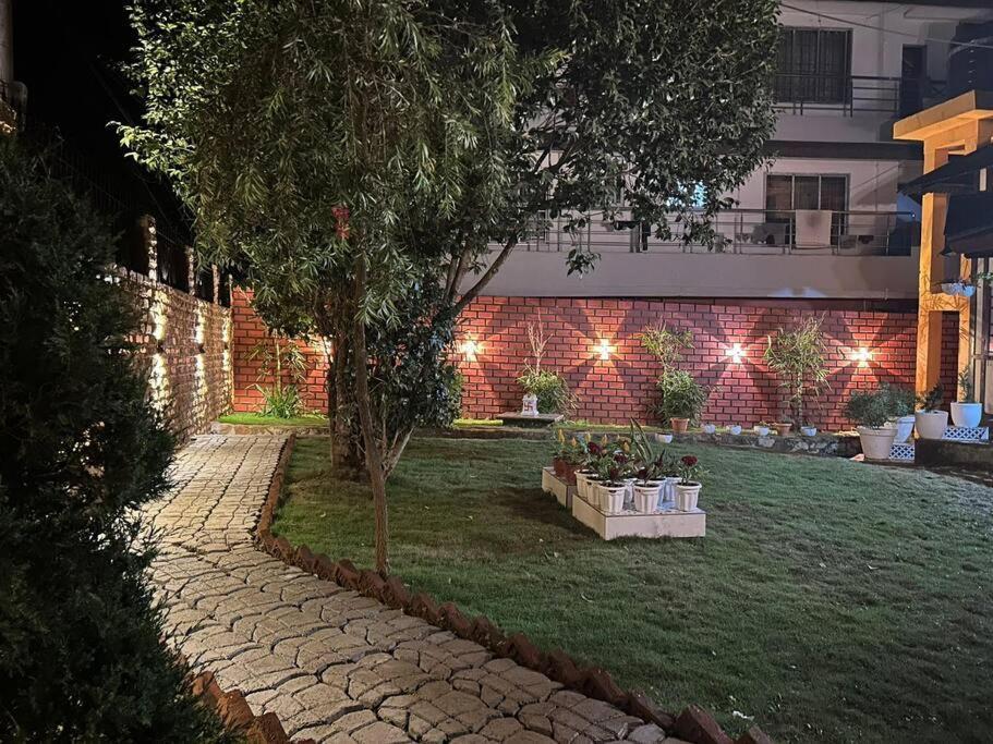 Heritage House 西隆 外观 照片